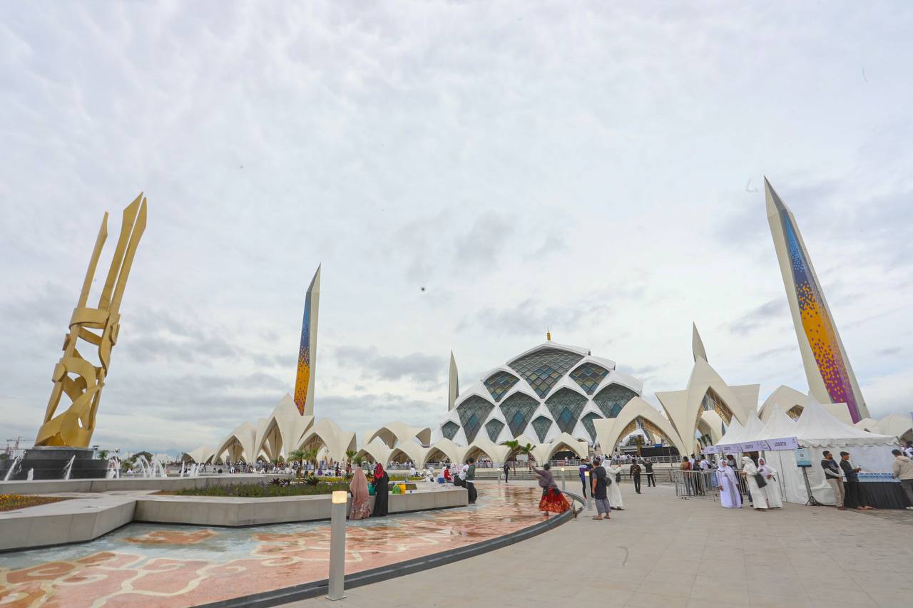Masjid Aljabar, Bandung